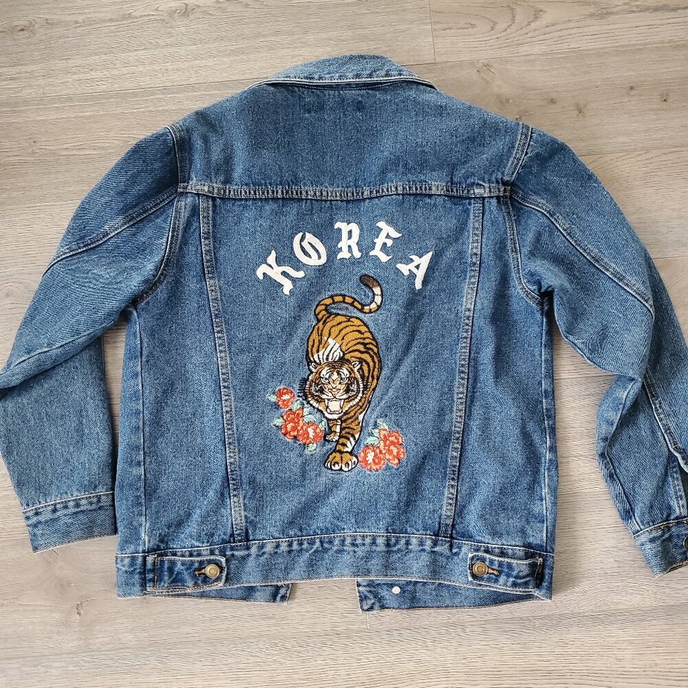 Forever 21 Jean Jacket woth Patch work